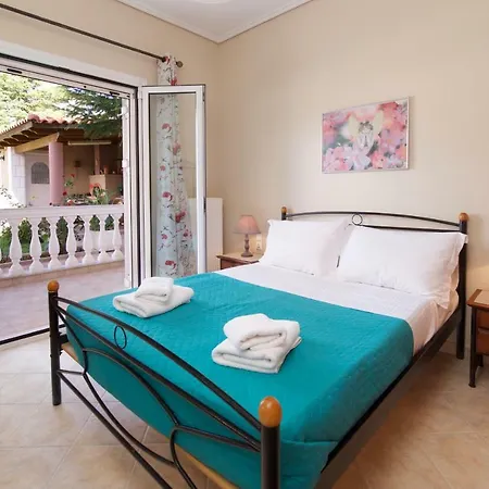 Apartment Helenas Razata