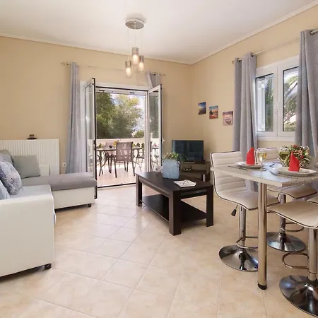 Apartment Helenas Razata